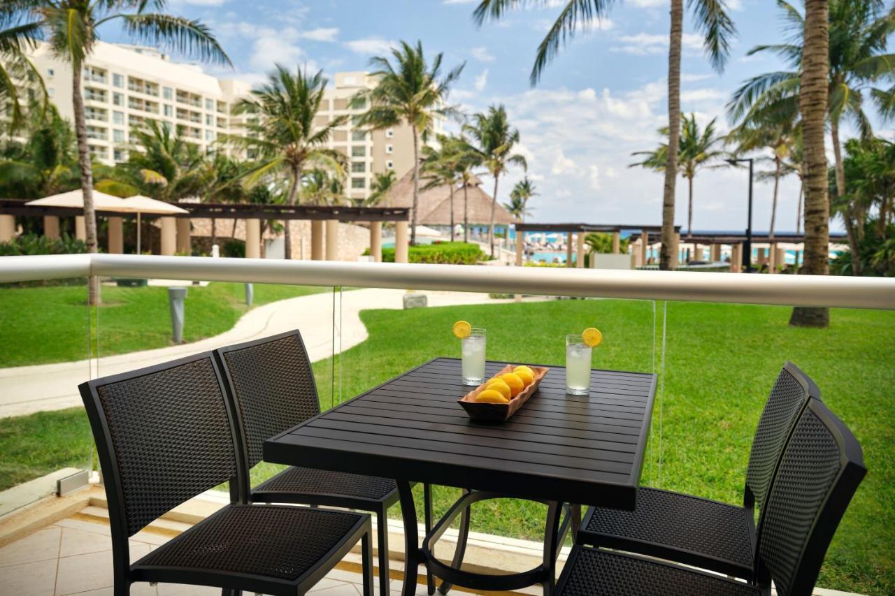 One-Bedroom Villa Whirlpool Ocean View